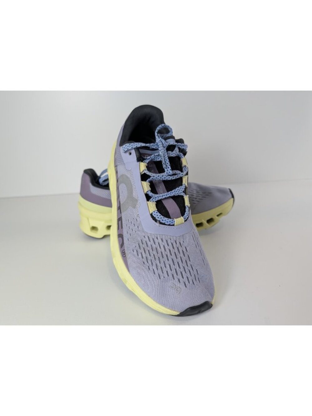 On Women's Cloud Monster Running Shoes Lavender/Yellow US 8.5 Swiss
